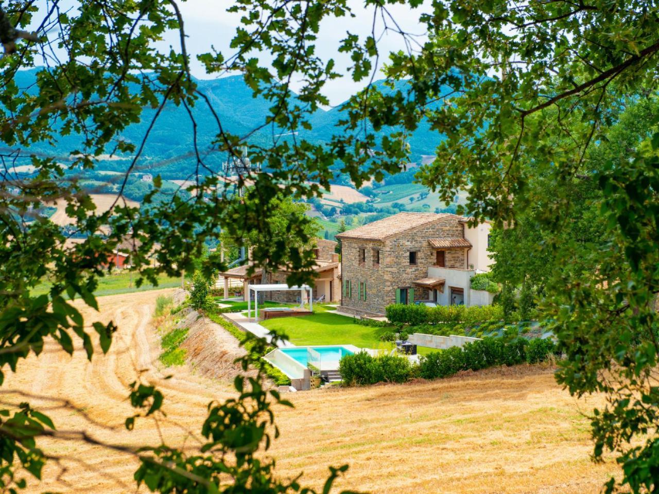 Serre Alte Landscape Luxury Rooms Matelica Kültér fotó